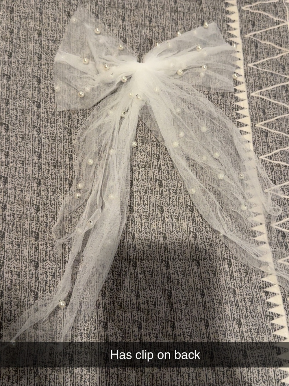 Pearl-Embellished White Tulle Bow Hair Clip